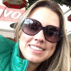 Meet your Posher, Carla